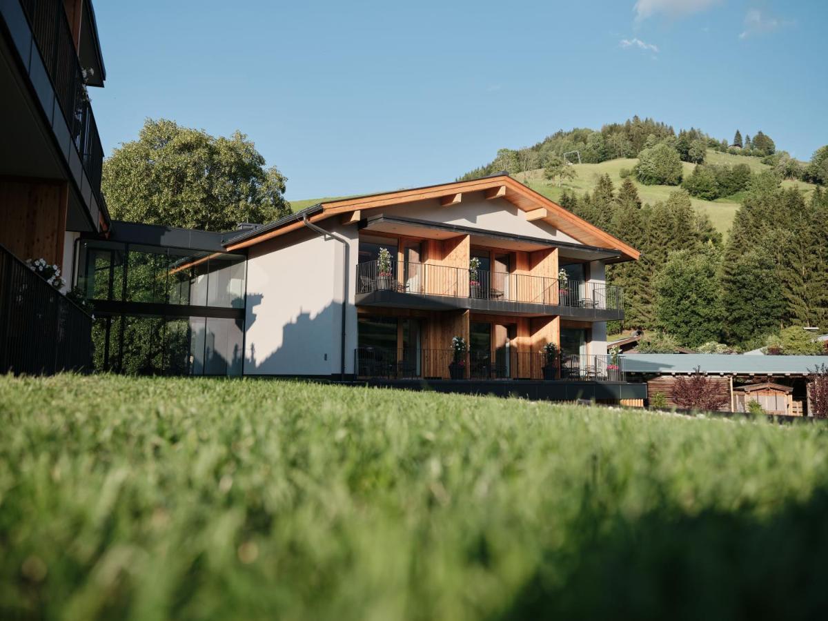 Hotel Wellness Und Brunch Morgenzeit Beheizter Naturpool Mit Sandstrand Genuss Fruehstueck Bis 13 Uhr Hochkoenig Sommercard 3*