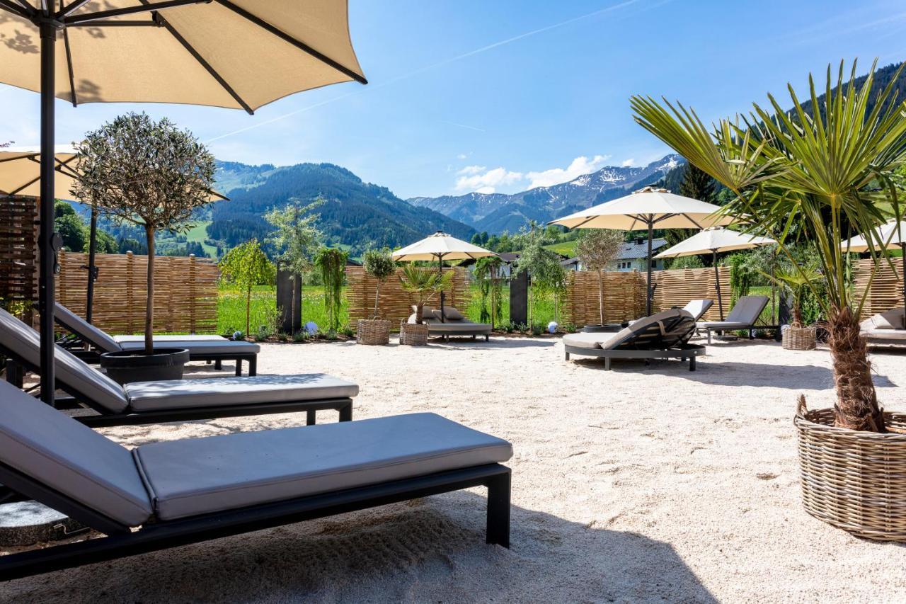 Wellness Und Brunch Morgenzeit Beheizter Naturpool Mit Sandstrand Genuss Fruehstueck Bis 13 Uhr Hochkoenig Sommercard Hotel 3*